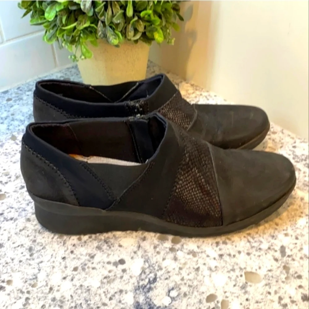 Clarks Womens Caddell Denali wedge shoes Black women’s size 9